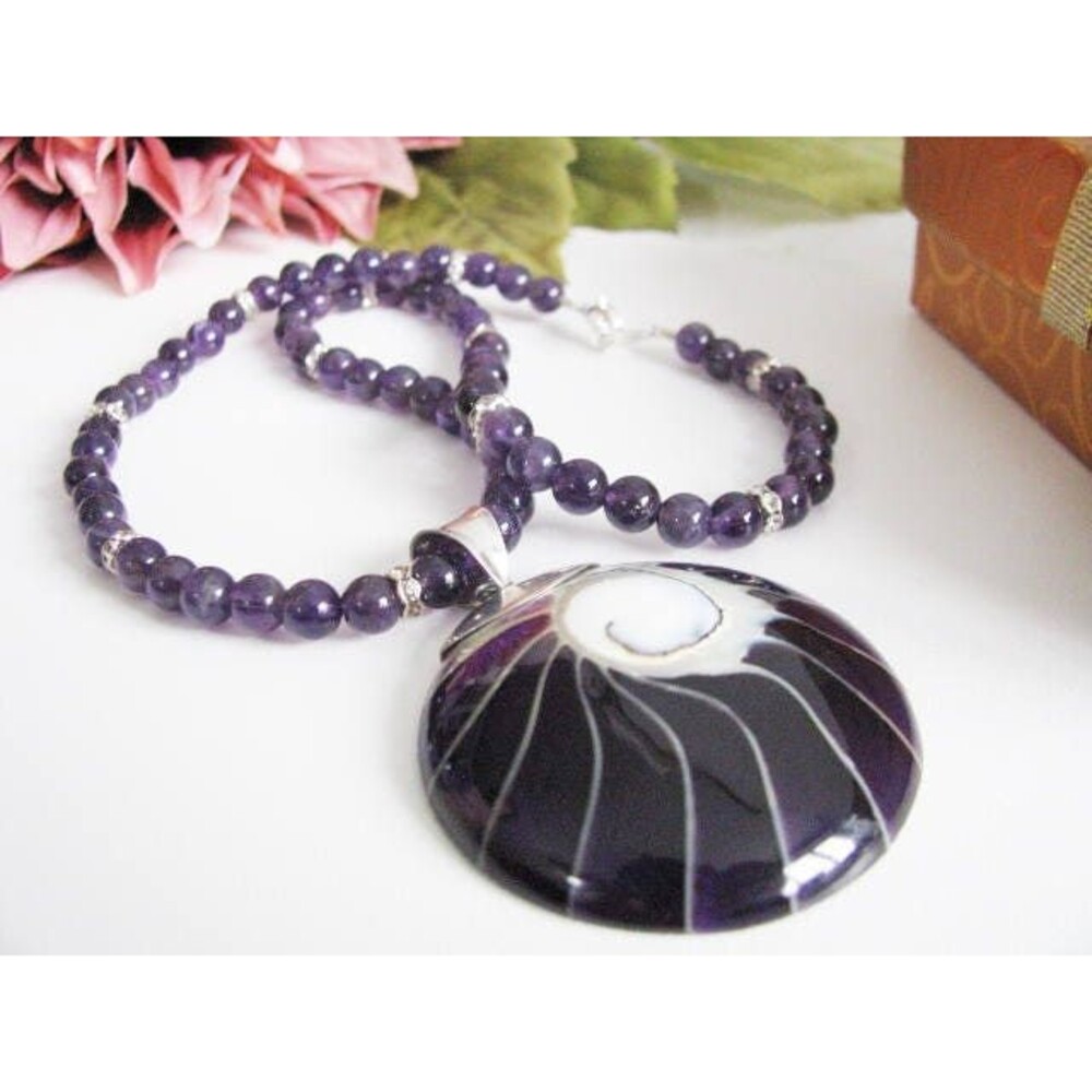 Purple Amethyst Shell Necklace Amethyst beads Sterling silver